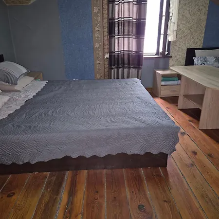 Alex 1 Hostel